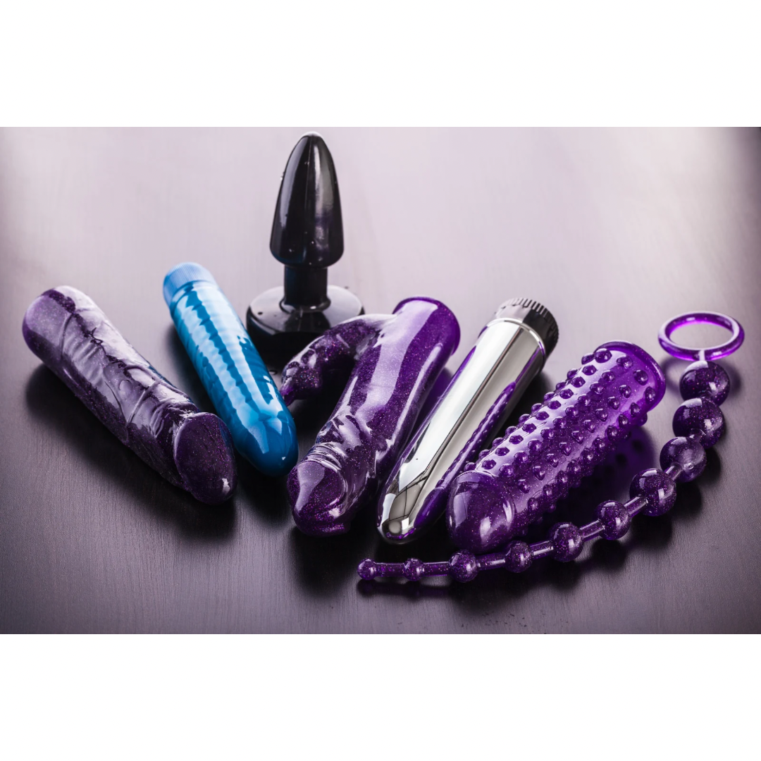 Dildos vs. Vibrators: The Ultimate Showdown